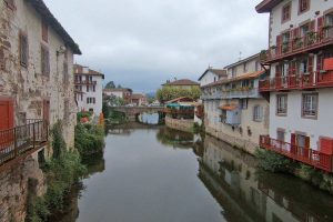 Потребителският пазар на Китай е на първо място в света, измерен по паритет на покупателната способност: министър