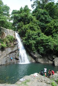 Китай започва реципрочни разследвания за търговски бариери срещу САЩ