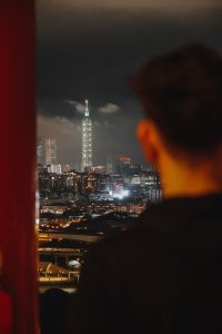 “Теракотените воини” показват танцовите си движения на игрите в Пекин
