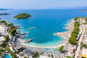 Потребителските разходи в Китай отчитат стабилен ръст по време на празниците на Пролетния фестивал