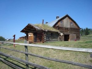 Old Homestead Photo | 108 Mile House Heritage Site