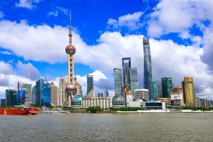 Starbucks и Luckin преминаха през спад на продажбите в едни и същи магазини през Q2 · TechNode