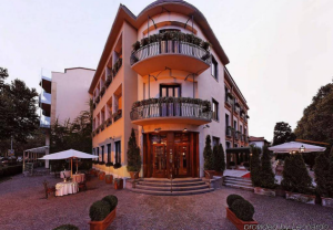 Best Places to Stay in Monza for the F1 Grand Prix!