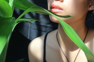 Must-Know Travel Skincare Tips For Healthy Glowing Skin