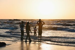 What Stylish Dads Pack for Comfortable Family Adventures