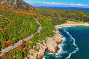 This National Park Is Breaking Tourism Records & It’s Even More Stunning In Fall!