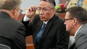 Актьорът от „Танци с вълци“ е осъден за сексуално насилие над момичета от местното население