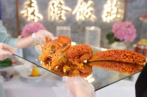 Пекин зарежда със сезонни менюта за Нова година