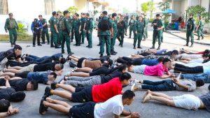 Камбоджа е в битка на първа линия срещу транснационални измамни синдикати