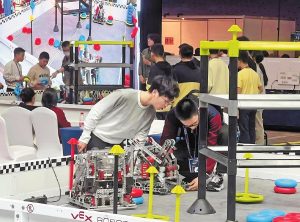 Елитната учебна програма реформира, съживява