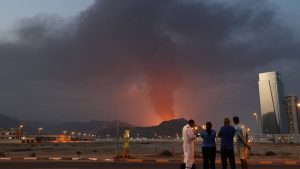 Войната в Иран кара азиатските мигранти от Персийския залив да използват стабилни монети за парични преводи